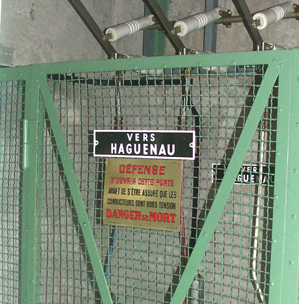 Ligne Maginot - ELEC - RéSEAU ALIMENTATION OUVRAGES DU SFH - (RESEAU - Electricité) - HAGUENAU 1- Poste de Coupure
Sectionneur d'artère, la tête de cable en provenance du poste de Haguenau