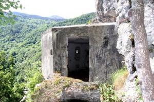 Ligne Maginot - MONTAGNY FALAISE - (Blockhaus pour arme infanterie) - Vue extérieure coté accés