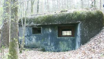 Ligne Maginot - Vue extérieure - Vue coté créneaux de tir
