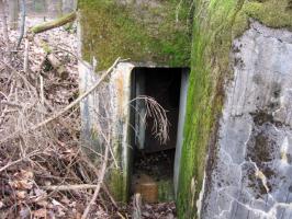 Ligne Maginot - HOLZSCHLAG 3 - (Blockhaus pour canon) - L'entrée du personnel