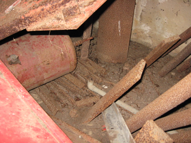 Ligne Maginot - L'intérieur - Les restes de laffût crinoline - Christian LENHARD