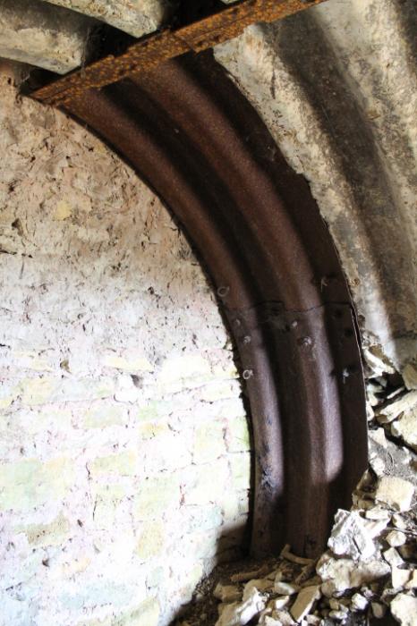 Ligne Maginot - SCHITTEFELD 3 - (Abri) - Reste de tôle métro - Christian LENHARD