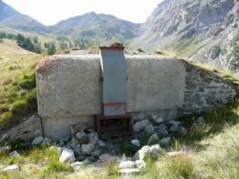 Ligne Maginot - PLATE LOMBARDE - (Ouvrage d'infanterie) - Le bloc cheminée