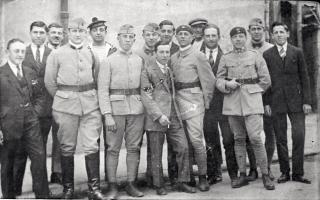 Ligne Maginot - PA DE CASTELLAR 5 - (Abri) - La troupe
Photo de M LAURENTI ayant participé à la construction des blocs puis aux combats de 1940