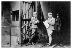 Ligne Maginot - SIMSERHOF - (Ouvrage d'artillerie) - Entrée munitions
Photo prise en 1940 lors de la prise en charge de l'ouvrage par les allemands