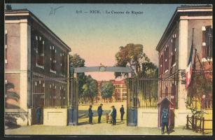 Ligne Maginot - Quartier de Saint Jean d'Angely - Caserne Riquier - L'entrée en 1935
Le blason du 22° BCA orne le fronton de l'entrée
