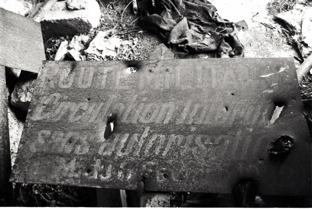 Ligne Maginot - COL DE BROUIS - (Barrage de Route) - La route étant militaire était interdite à la circulation.
