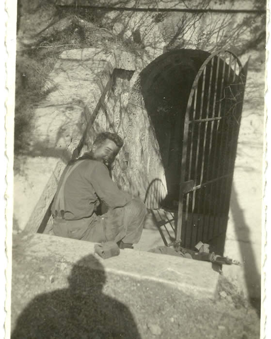 Ligne Maginot - TETE DE CHIEN - FORT MASSENA (6° BIE - 157° RAP) - (Position d'artillerie préparée) - Photo prise en 1944 par les soldats américains