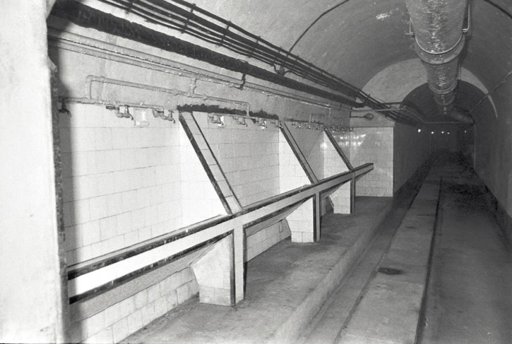 Ligne Maginot - BARBONNET (BT) - (Ouvrage d'artillerie) - Les lavabos de l'ouvrage, installés dans une galerie