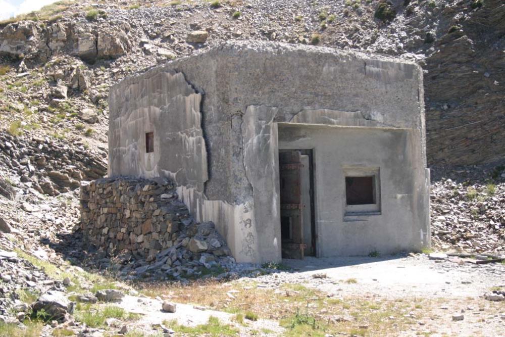 Ligne Maginot - GRANGES COMMUNES - (Ouvrage d'infanterie) - Bloc 1
