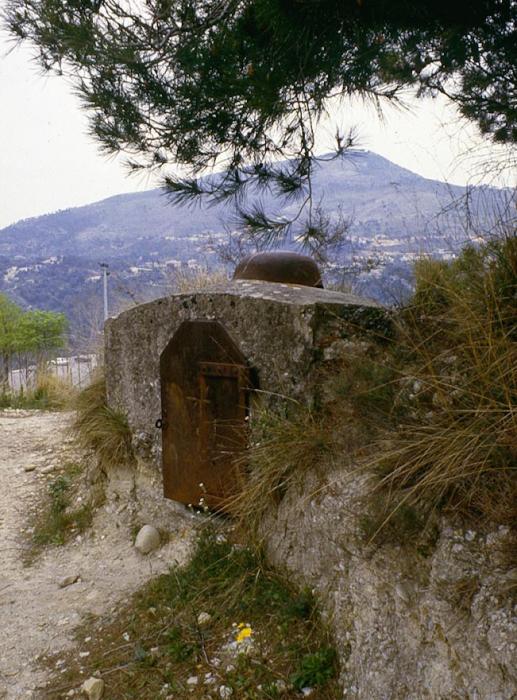 Ligne Maginot - FORT de COLOMARS - Batterie des CABANES (Position d'artillerie préparée) - Observatoires cuirassés