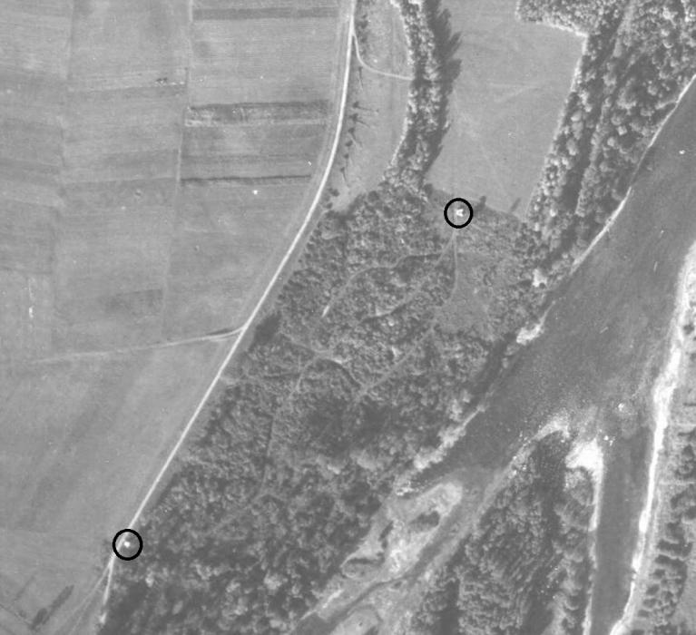 Ligne Maginot - JUNGGRUND SUD - (Blockhaus pour arme infanterie) - Blockhaus au centre de la photo