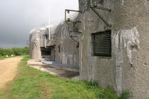 Ligne Maginot - BOIS DU FOUR - A5 - (Ouvrage d'infanterie) - Chambre de tir centrale, coté entrée