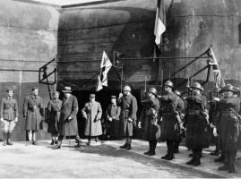 Ligne Maginot - KERFENT - A34 - (Ouvrage d'infanterie) - Georges Vanier, ambassadeur du Canada en France visite l’ouvrage fortifié de Kerfent sur la ligne Maginot. 
Février – mars 1940,