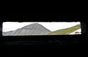 Ligne Maginot - RESTEFOND - (Ouvrage d'artillerie) - Bloc 4
À l´intérieur de la cloche VDP. Vue sur la Cime de la Bonette