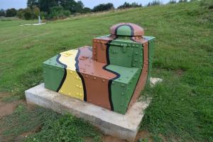 Ligne Maginot - LA SALMAGNE - (Ouvrage d'infanterie) - Guérite de récupération provenant d'un char Radio FT 17
Emplacement reconstitué à titre muséologique