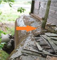 Ligne Maginot - LANGHEP NORD - (Casemate d'infanterie - Simple) - Sur la dalle de toiture des réservations ont été réalisées AU NOMBRE 3 OU 4? munies d'une margelle en béton pour éviter la pénétration de l'eau. Surement  pour positionner des poteaux en bois (comme sur la photo) afin de placer un filet de camouflage pour masquer l'ouvrage.   