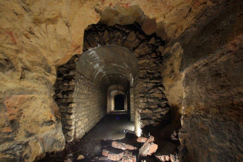 Ligne Maginot - HOCHWALD - Reduit ( Ouvrage d'infanterie ) - Le montage des parements et piedroits maçonnés