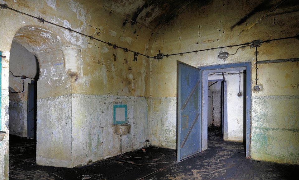 Ligne Maginot - BREHAIN - A6 - (Ouvrage d'artillerie) - Caserne