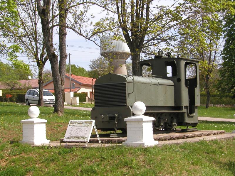 Ligne Maginot - Locotracteur SCHNEIDER type LG - Monuments aux morts de la voie de  60 de Toul
Caserne du 15° RG(A)