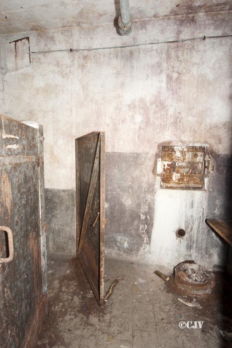 Ligne Maginot - RIPPERT - X13 (QUARTIER KARRE - II/168°RIF) - (Abri) - Les latrines