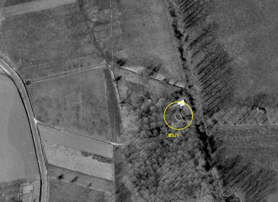 Ligne Maginot - B321 - MELCHAMEZ Ouest (Blockhaus pour canon) - La voie TGV passe maintenant pile dessus...