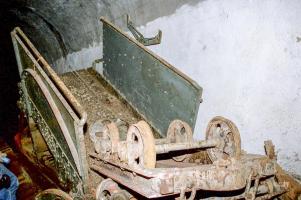 Ligne Maginot - LAVOIR - (Ouvrage d'artillerie) - Plan incliné
Le chariot permettant le transport des wagonnets