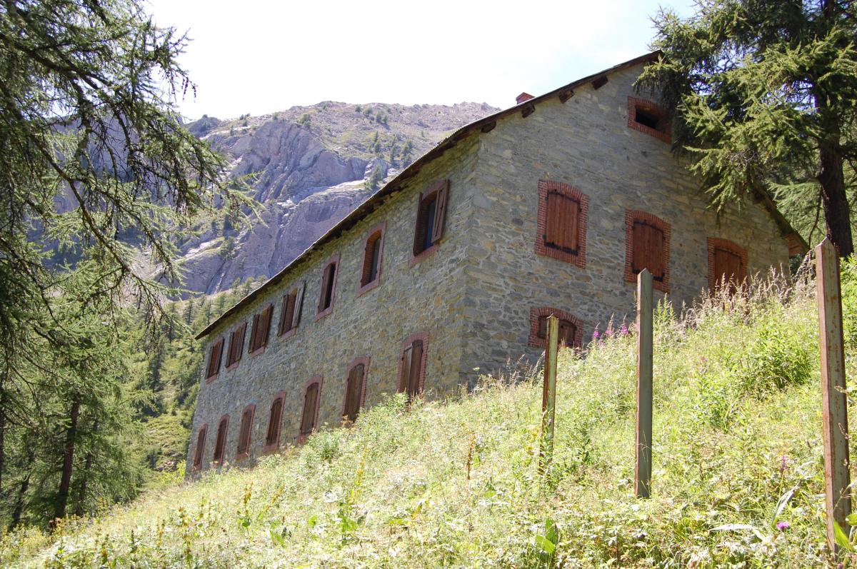 Ligne Maginot - VALLON CLAOUS (5/162° RAP) - (Position d'artillerie préparée) - casernement, 2012