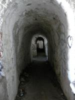 Ligne Maginot - Abri caverne de la TETE de CHIEN - Galerie reliant les trois salles