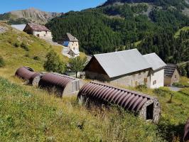 Ligne Maginot - BOUSIEYAS - (Casernement) - 