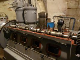Ligne Maginot - BOUSSE - A24 - (Ouvrage d'infanterie) - La centrale électrique
Groupes électrogènes à moteur SMIM type 4 SR 18 de 85 CV