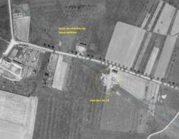 Ligne Maginot - CEZF-14 - LA COLLINE - (Blockhaus lourd type STG / STG-FCR - Double) - Sure cette photo de 1955, les fouilles sont lisibles, ainsi que le tracé du fossé.