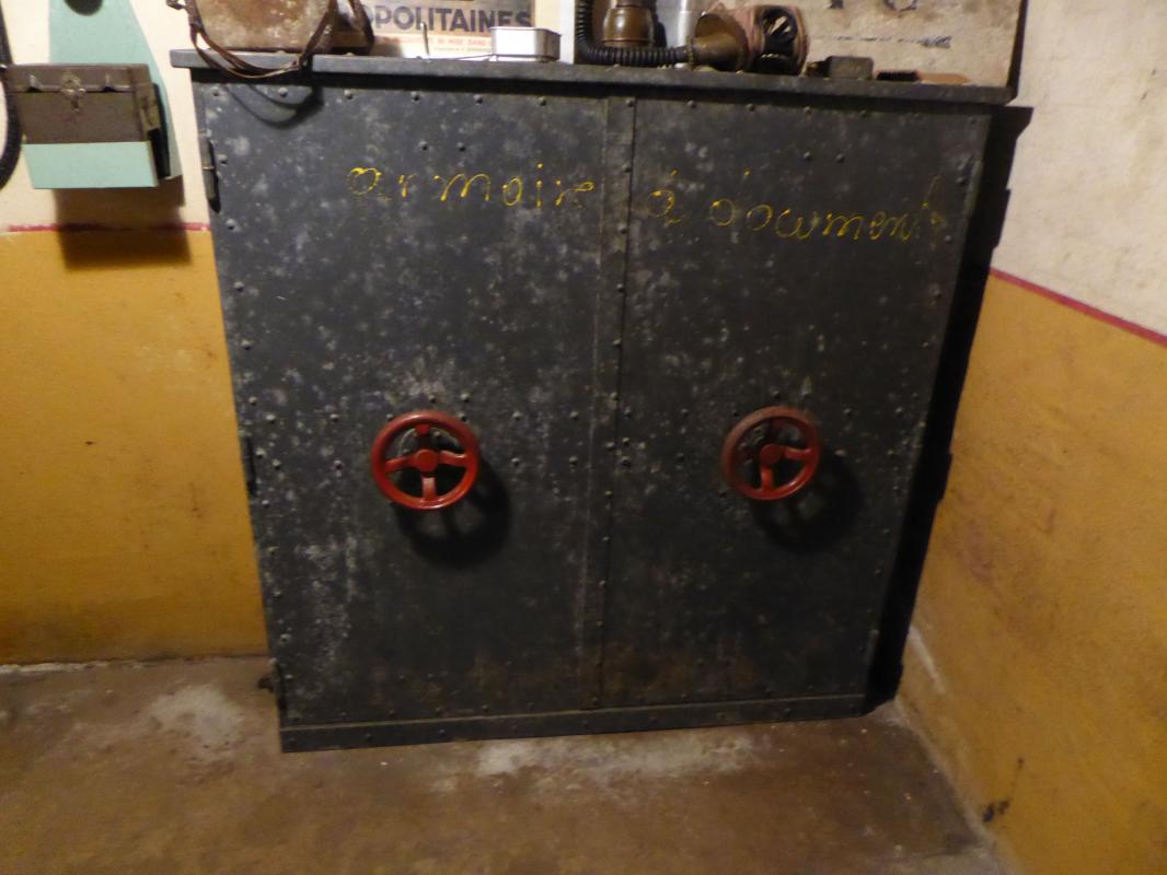 Ligne Maginot - BAMBESCH - A35 - (Ouvrage d'infanterie) - PC de l'ouvrage
Armoire à documents