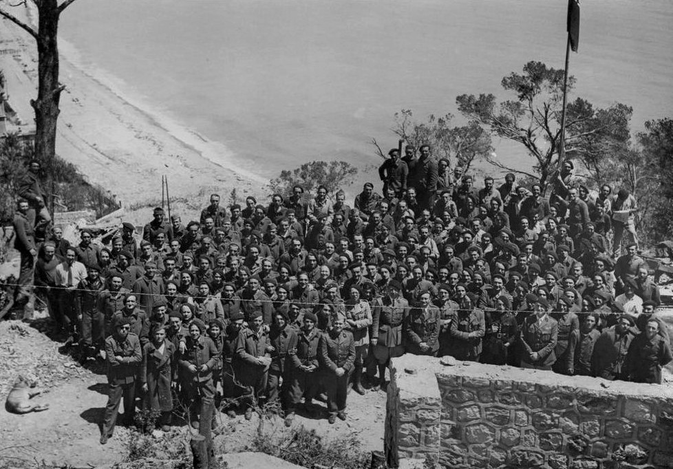 Ligne Maginot - CAP MARTIN - (Ouvrage d'artillerie) - Une partie de l'équipage de l'ouvrage de Cap Martin en 1939