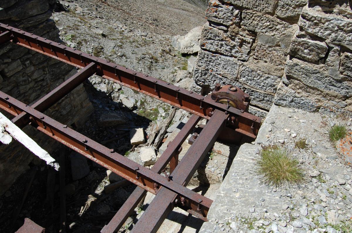 Ligne Maginot - MONT FROID EST - (Blockhaus pour arme infanterie) - 