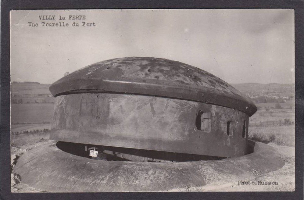 Ligne Maginot - LA FERTE - (Ouvrage d'infanterie) - Bloc 2
Tourelle pour deux armes mixtes