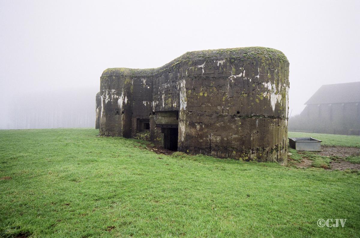 Ligne Maginot - CEZF-5 - FONTAINE AU TERTRE - (Casemate d'infanterie - double) - 
