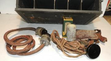 Ligne Maginot - Poste de radio ER 12 - La valise d'accessoires du poste ER 12