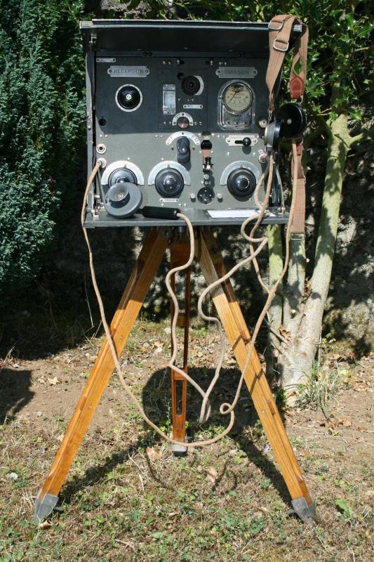 Poste émetteur récepteur ER 22
