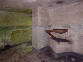 Ligne Maginot - B807 - HAIE D'ANOR - (Blockhaus pour canon) - Support de la bêche gauche du canon 