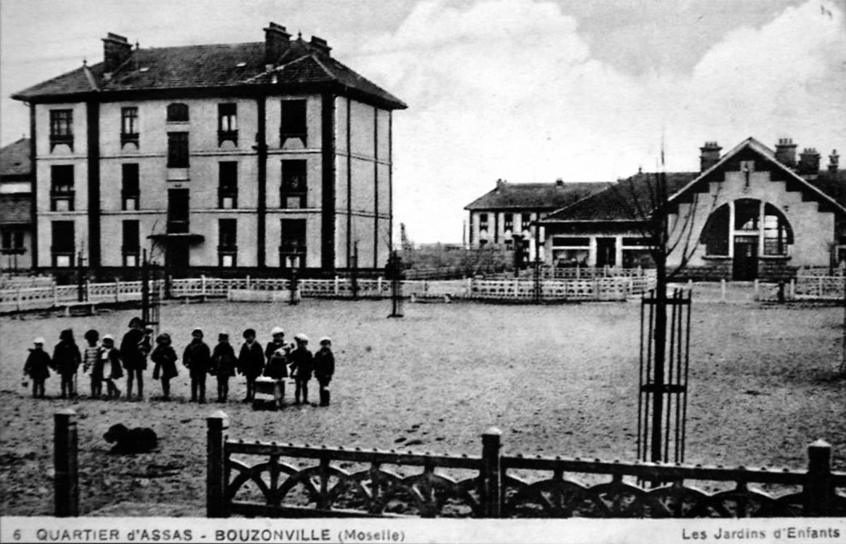 Ligne Maginot - QUARTIER D'ASSAS - (Camp de sureté) - Le jardin d'enfants du quartier