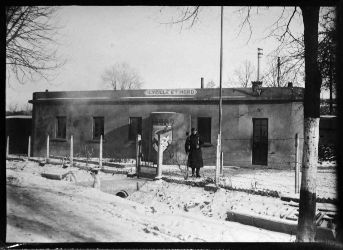 BOUZONVILLE - (Poste GRM - Maison Forte)