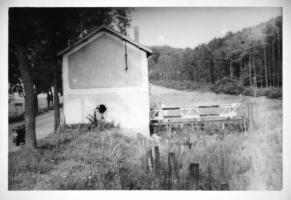 Ligne Maginot - STIRING-WENDEL (MF DE) - (Poste GRM - Maison Forte) - La maison forte vue de l'arrière, la barrière réouverte est dans sa position d'attente