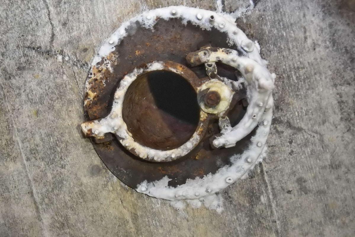 Ligne Maginot - CB9 - ROCKSWINGERT - (Blockhaus pour arme infanterie) - Emplacement du périscope de la chambre de tir gauche