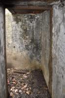 Ligne Maginot - 6M - (Chambre de coupure) - Mur d'entrée avec emplacement de 2 boites