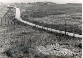 Ligne Maginot - SCHIESSECK - (Ouvrage d'artillerie) - Panorama depuis la cloche conjuguée de l'observatoire (Bloc 9)
Noter le volet de protection de la cloche VP Azu premier plan