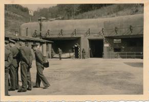 Ligne Maginot - HOCHWALD - (Ouvrage d'artillerie) - Bloc 8
Entrée munitions