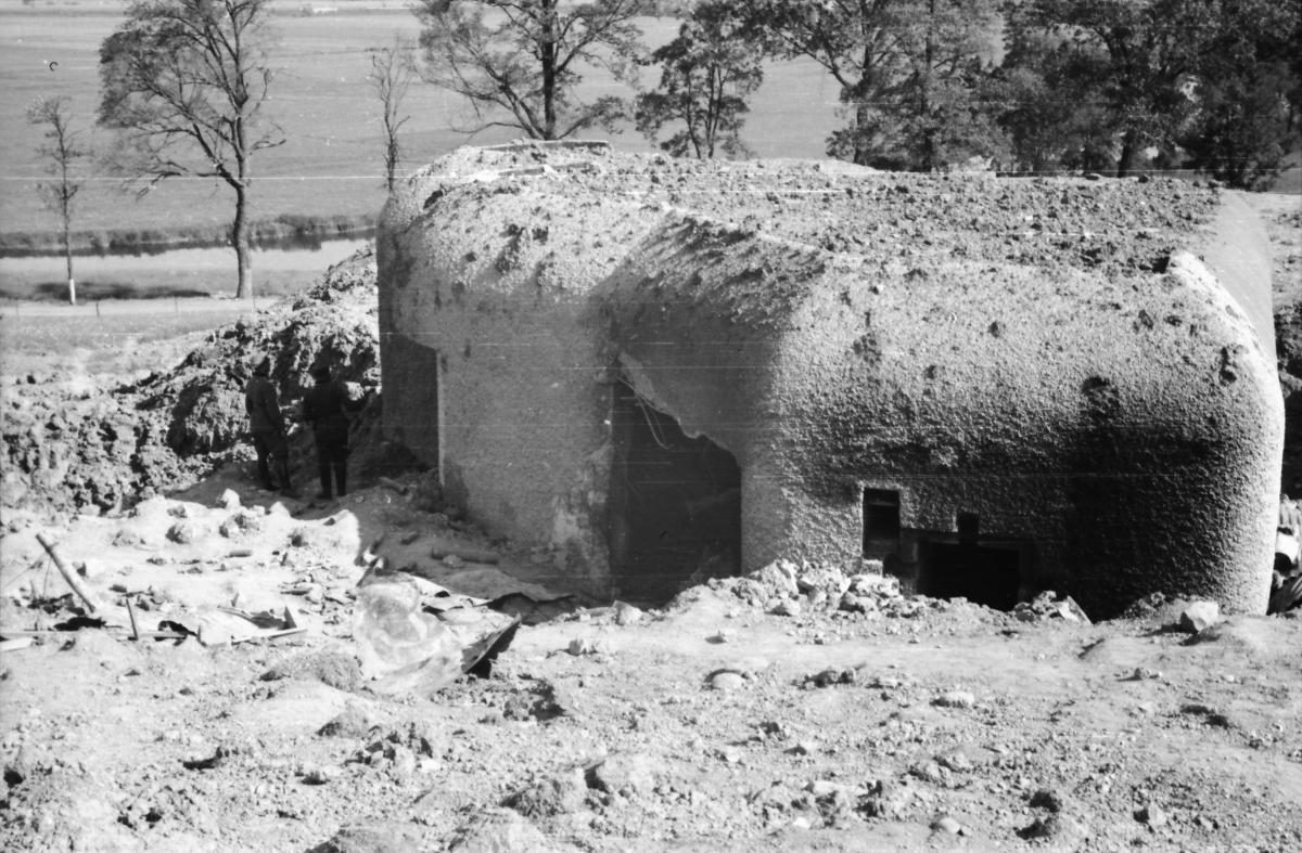 Ligne Maginot - BELLEVUE - (Casemate d'artillerie) - 