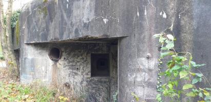 Ligne Maginot - 3 - UNTERJAEGERHOF - ROUTE DU WALDHOF - (Casemate d'infanterie - Simple) - Créneau FM de défense de l'entrée