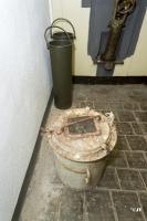 Ligne Maginot - SENTZICH - A16 - (Ouvrage d'infanterie) - Réceptacle à douilles équipant la tourelle de mitrailleuses avant sa modification pour y installer une arme mixte